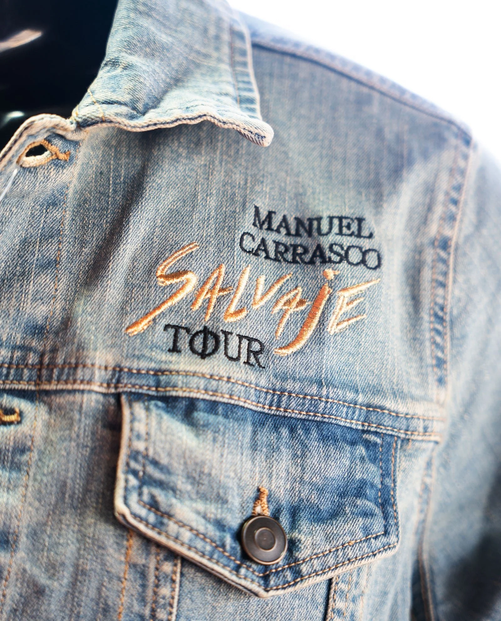 Manuel Carrasco - Cazadora Vaquera "Salvaje Tour" - Imagen 3